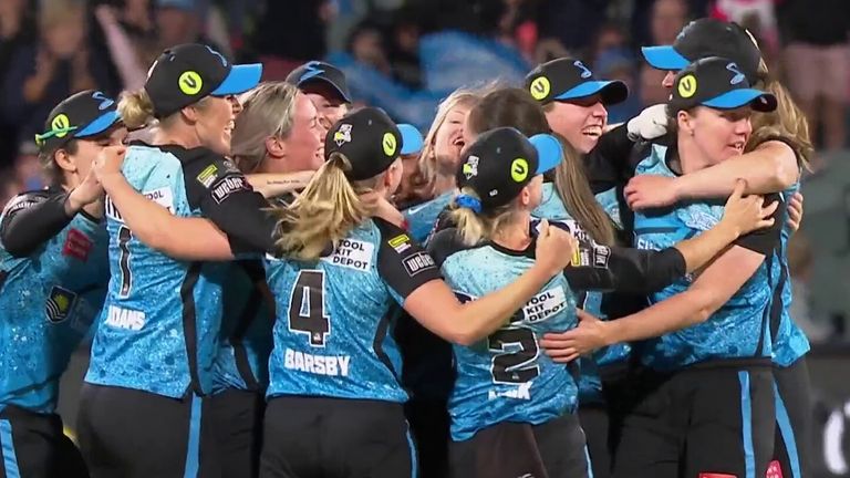 A dramatic final over saw Adelaide Strikers prevail by just three runs over Brisbane Heat as they won successive WBBL titles