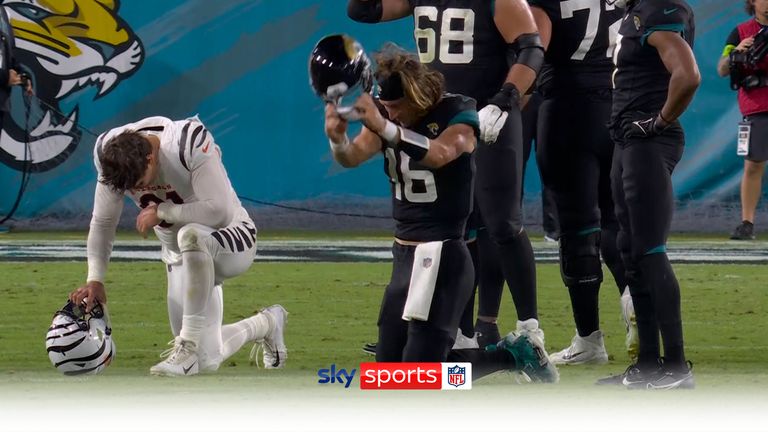 Jacksonville Jaguars&#39; quarterback Trevor Lawrence shows his frustration after suffering an injury against the Cincinnati Bengals thumb